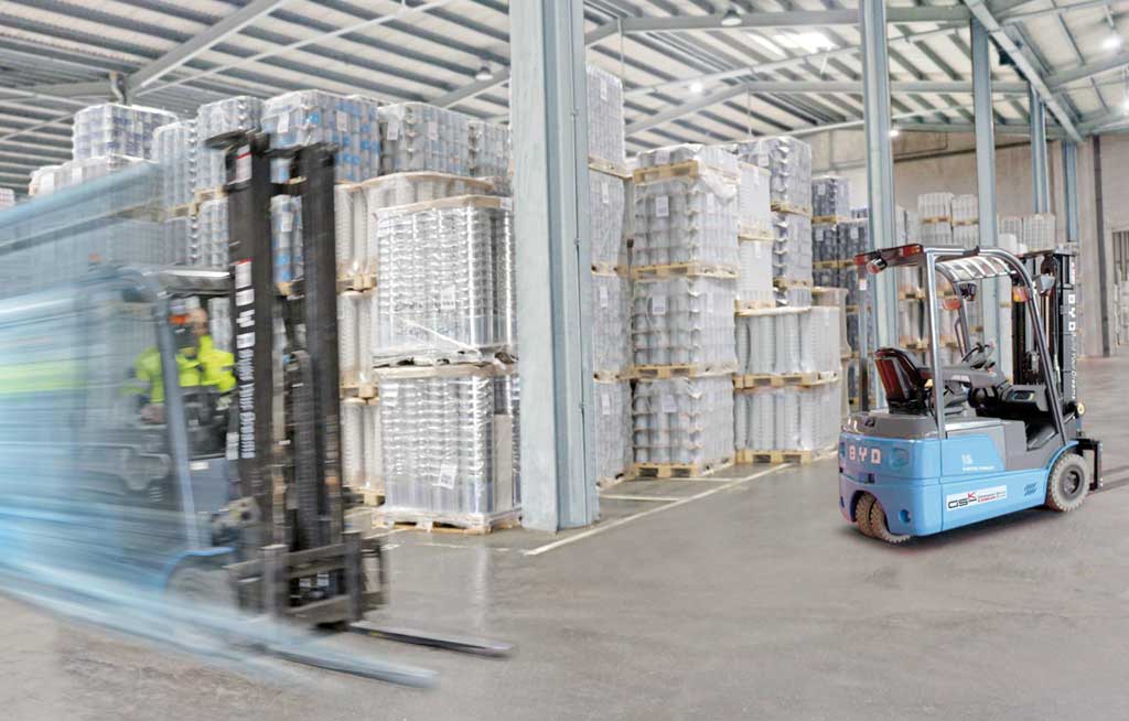 GSK-News: GSK liefert 20 BYD LiFePo-Elektrostapler von BYD Forklift an Verpackungsindustrie